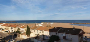Studio à 50m des plages 